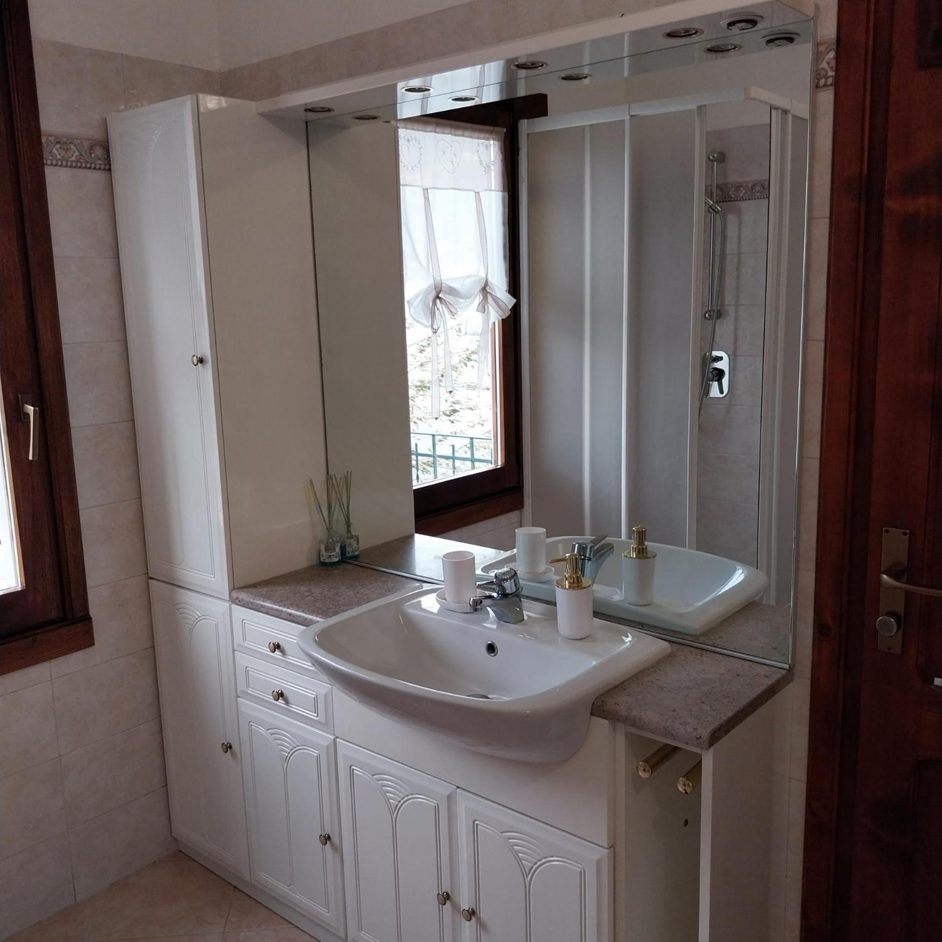 Casa Peppo Apartment Lezzeno Luaran gambar